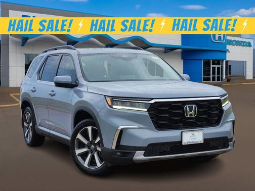 2023 Honda Pilot Touring 8-Passenger
