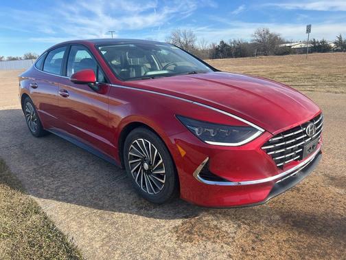 2021 Hyundai SONATA Limited 2.0T