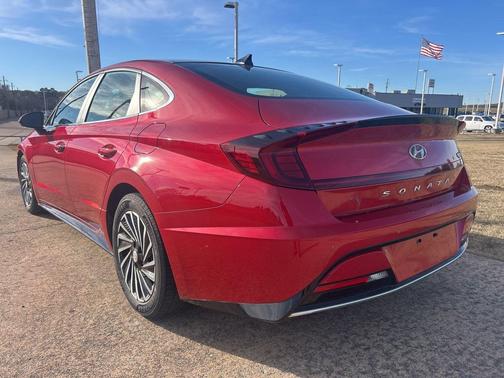2021 Hyundai SONATA Limited 2.0T