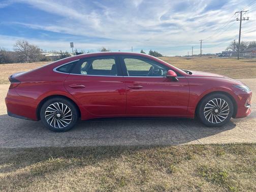 2021 Hyundai SONATA Limited 2.0T
