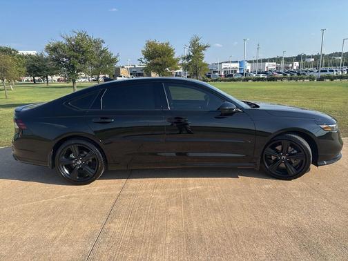 2024 Honda Accord Hybrid Base
