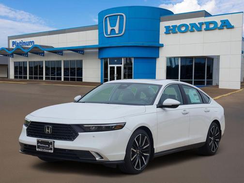 Platinum White Pearl 2026 Honda Accord Hybrid Touring