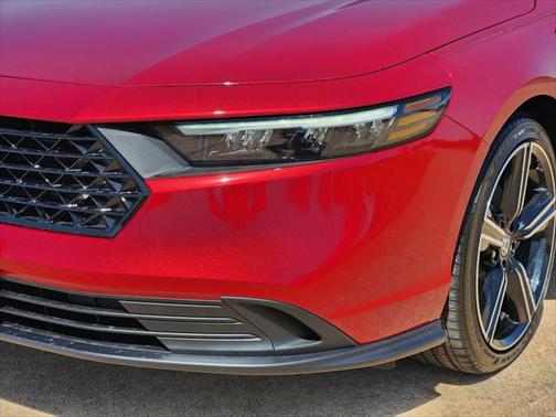 2025 Honda Accord Hybrid Base