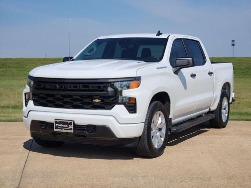 2024 Chevrolet Silverado 1500 Custom
