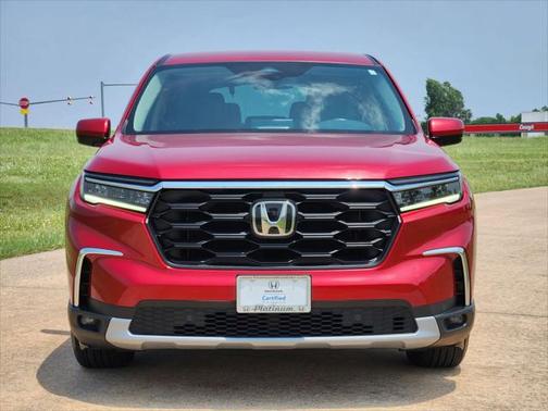 2023 Honda Pilot AWD EX-L 8 Passenger