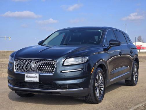 2022 Lincoln Nautilus Reserve