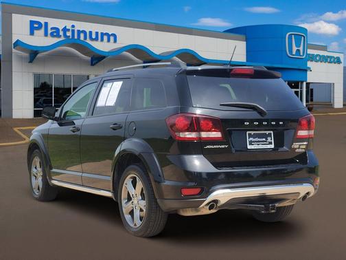 Pitch Black Clearcoat 2017 Dodge Journey Crossroad