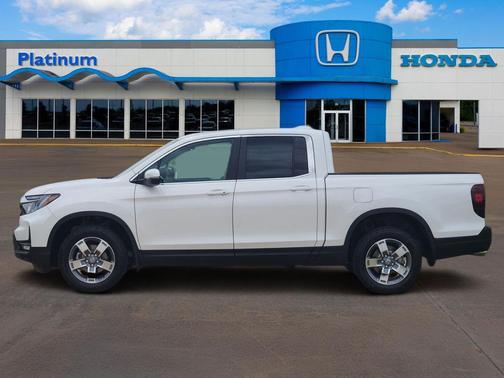 Platinum White Pearl 2026 Honda Ridgeline RTL