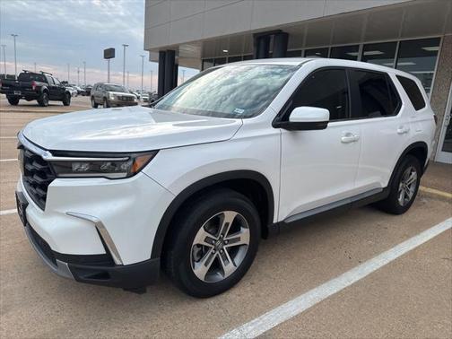 2023 Honda Pilot AWD EX-L 8 Passenger