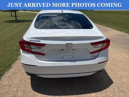 2020 Honda Accord Touring 2.0T