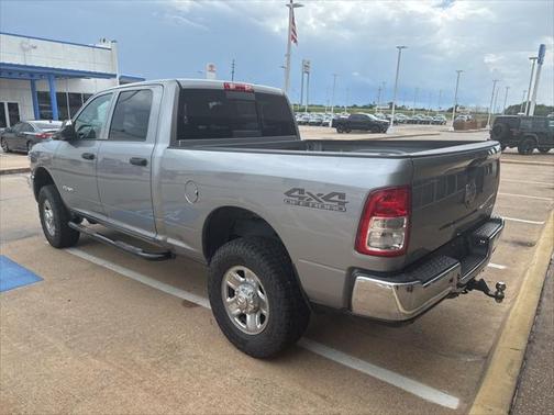 2019 RAM 2500 Tradesman Crew Cab 4x4 6'4' Box