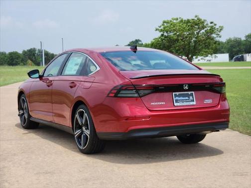 2025 Honda Accord Hybrid Base