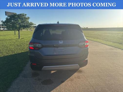 2023 Honda Pilot 2WD EX-L 8 Passenger