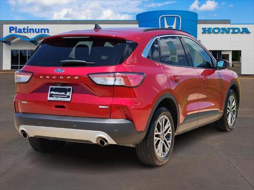2020 Ford Escape SEL