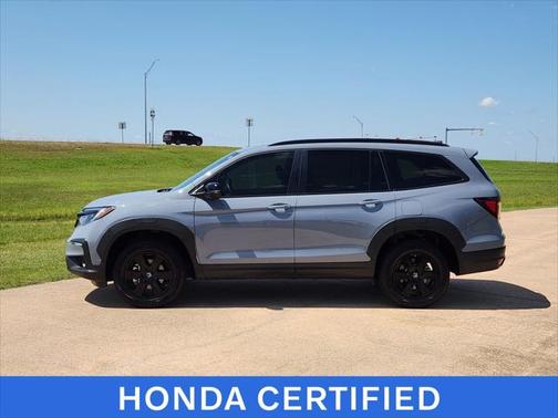 2022 Honda Pilot AWD TrailSport