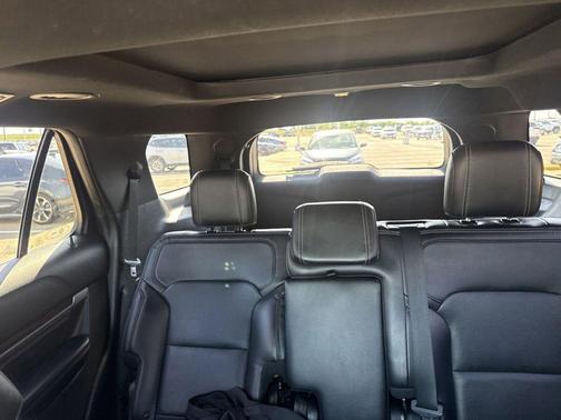 MAGNETIC METALLIC 2017 Ford Explorer Limited
