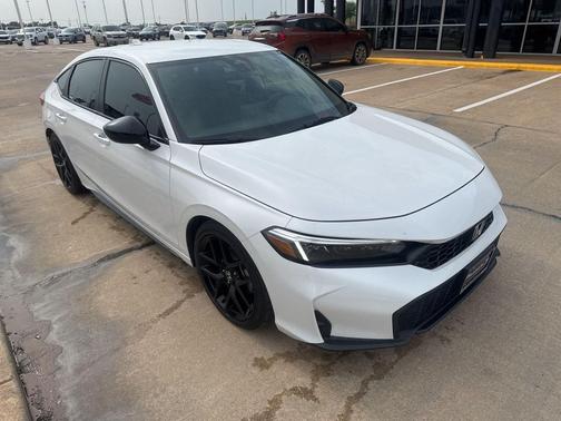 Platinum White Pearl 2026 Honda Civic Sport
