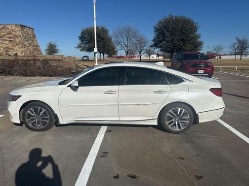 2019 Honda Accord Hybrid Touring