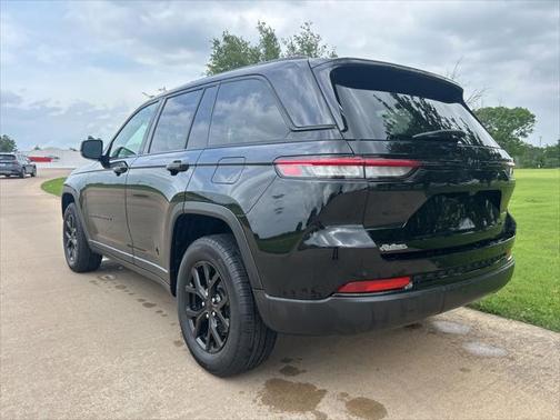2024 Jeep Grand Cherokee Altitude