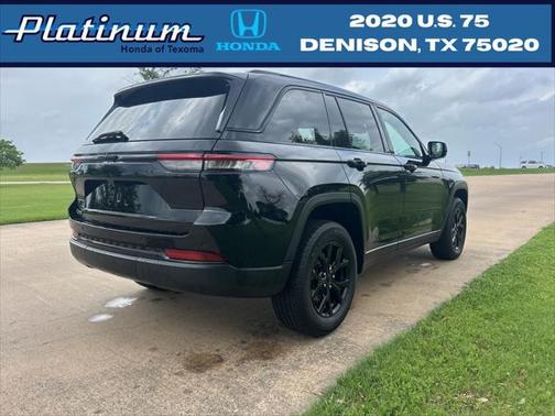 2024 Jeep Grand Cherokee Altitude