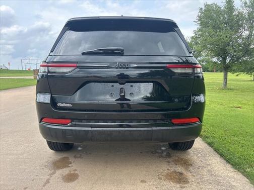 2024 Jeep Grand Cherokee Altitude