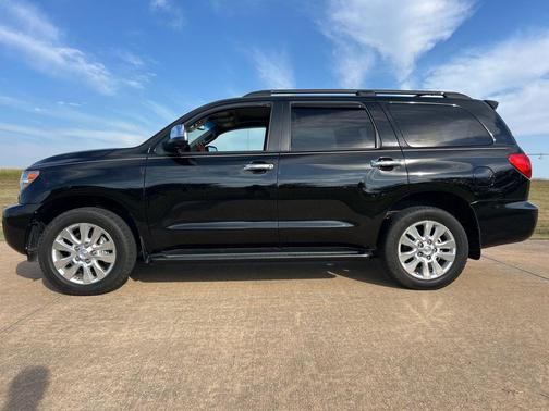 2017 Toyota Sequoia Platinum