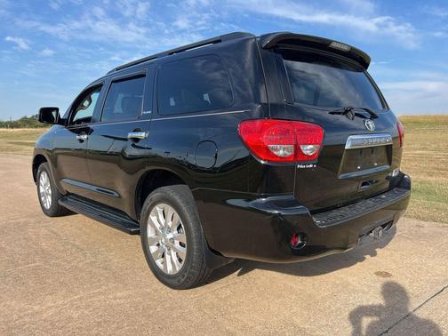 2017 Toyota Sequoia Platinum