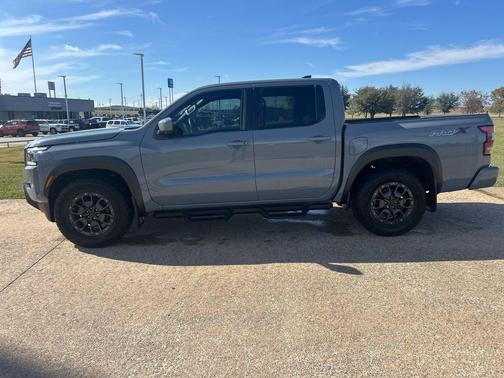 2023 Nissan Frontier PRO-X