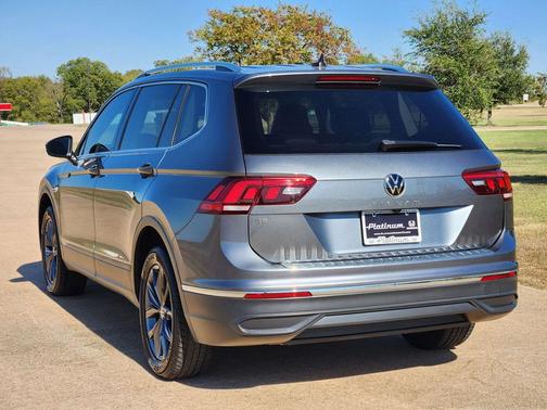 2022 Volkswagen Tiguan 2.0T SE