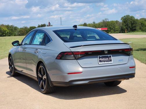 2025 Honda Accord Hybrid Base