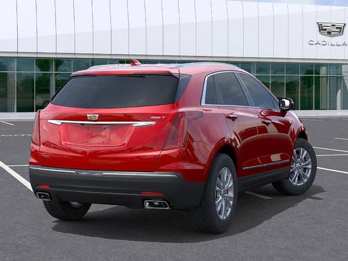 2025 Cadillac XT5 Luxury