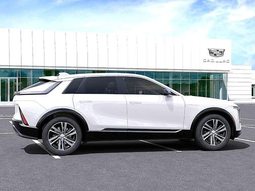 2025 Cadillac LYRIQ Luxury