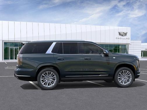 2026 Cadillac Escalade Luxury
