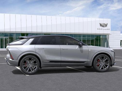 2026 Cadillac LYRIQ V