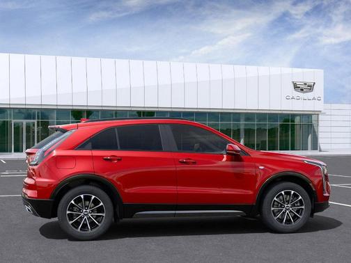2025 Cadillac XT4 Sport