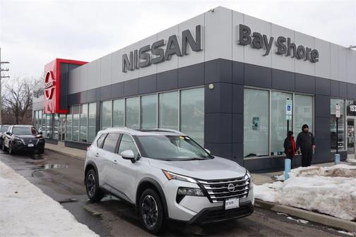 2025 Nissan Rogue SV