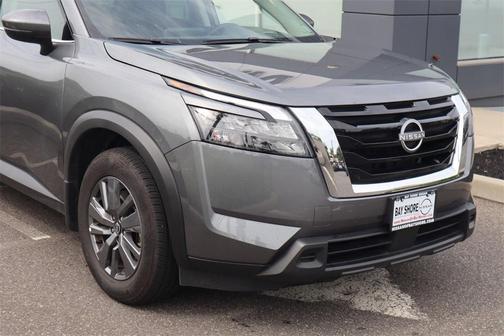2025 Nissan Pathfinder SV 4WD