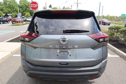 Gun Metallic 2021 Nissan Rogue S