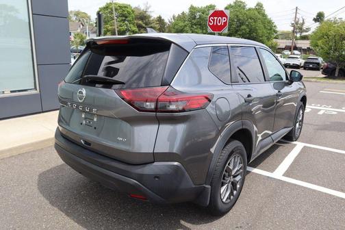 Gun Metallic 2021 Nissan Rogue S