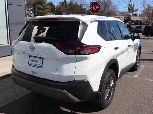 2023 Nissan Rogue S