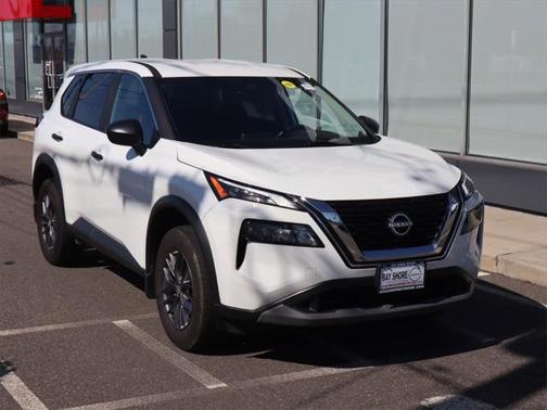 2023 Nissan Rogue S