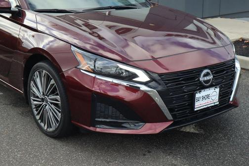 2025 Nissan Altima 2.5 SL