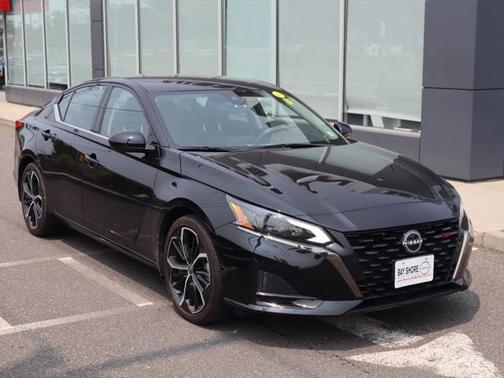 2024 Nissan Altima SR FWD