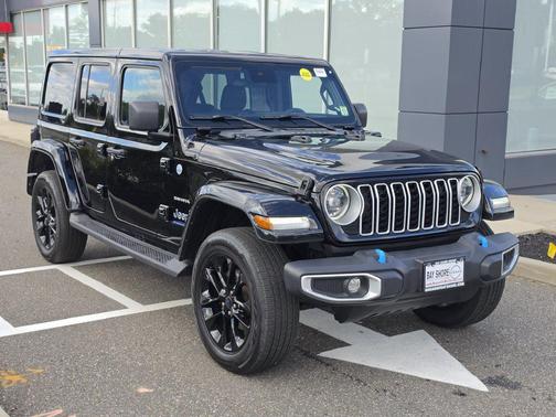 Black Clearcoat 2024 Jeep Wrangler 4xe Sahara
