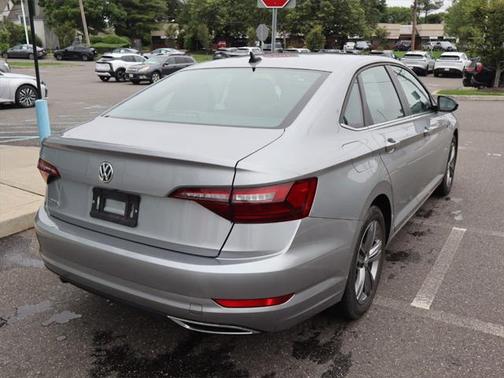 2021 Volkswagen Jetta 1.4T R-Line
