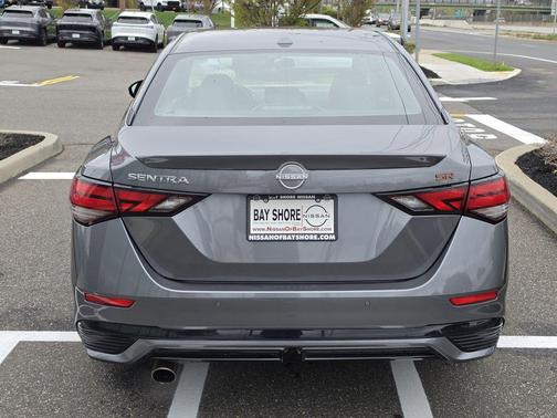 Gun Metallic 2024 Nissan Sentra SR