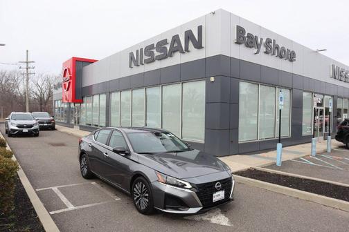 Gun Metallic 2025 Nissan Altima 2.5 SV