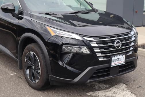 Super Black 2023 Nissan Rogue SV