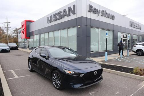 2025 Mazda Mazda3 FWD w/Preferred Package