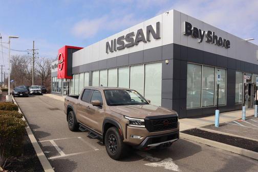 2023 Nissan Frontier PRO-4X